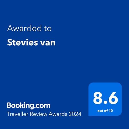 Stevies Van Tunstall  Kültér fotó